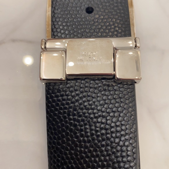 Ferragamo blue belt slightly used - Picture 3 of 4
